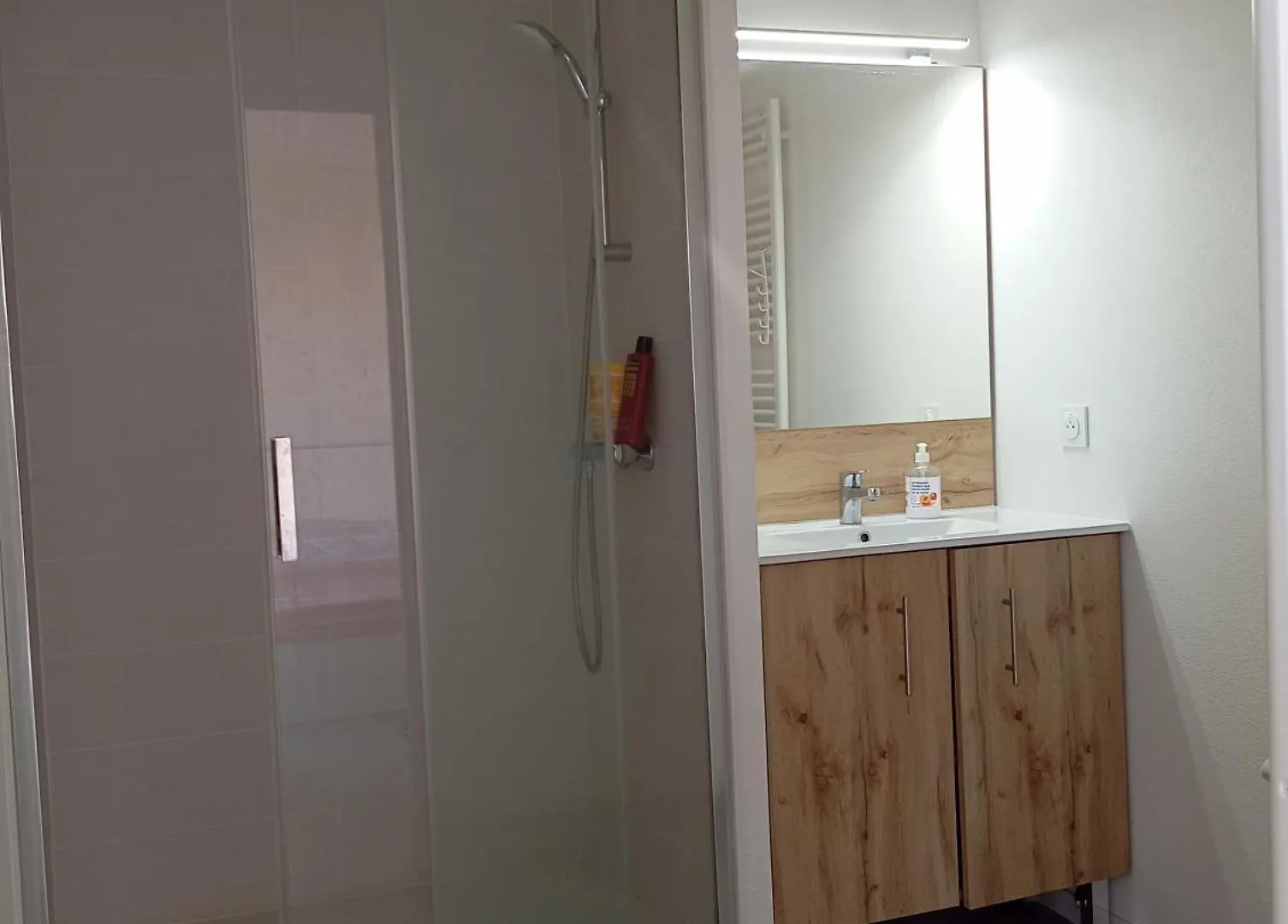 Chambre D'Hotes Pour Les Filles 툴루즈
